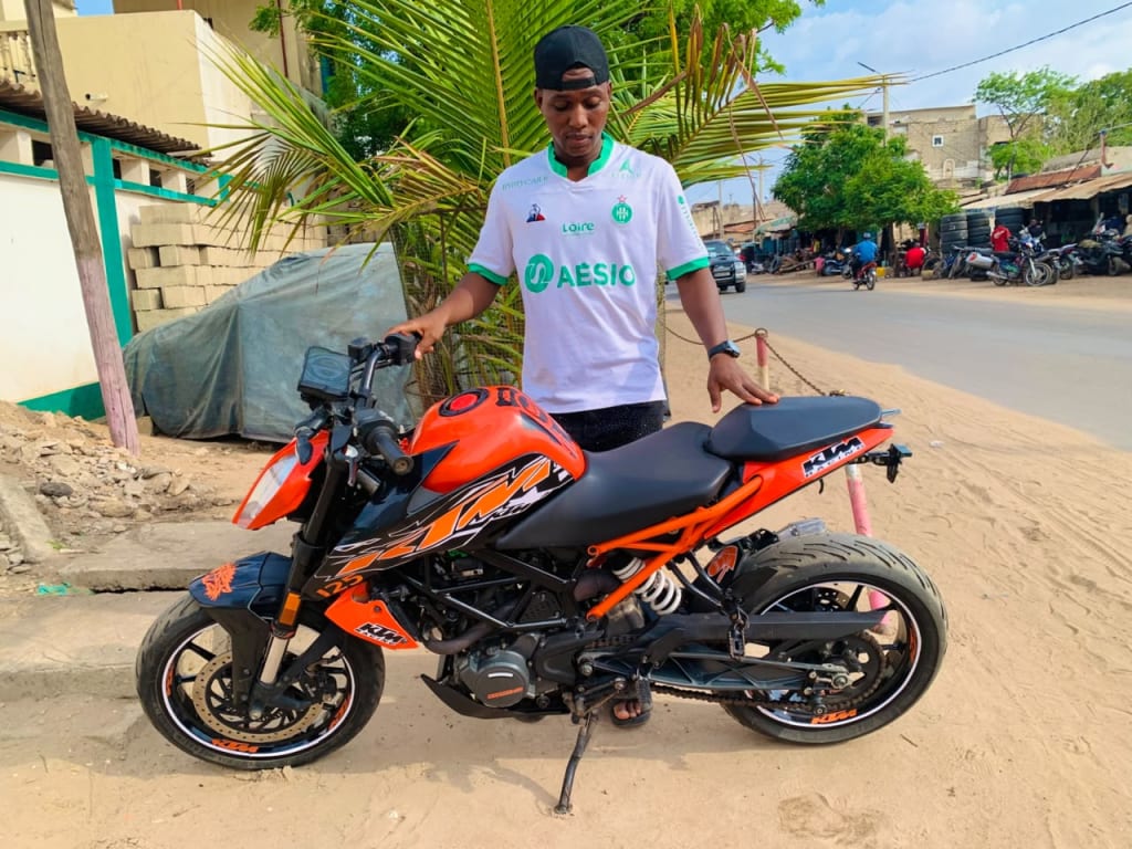 Moto Routière 6 vitesses